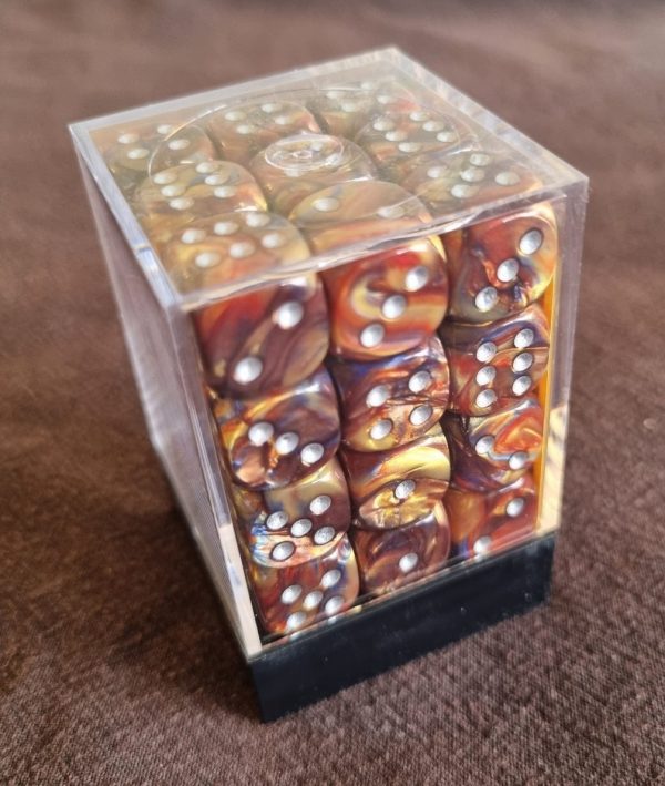 Boîte de 36 dés 6 Chessex : orange et blanc