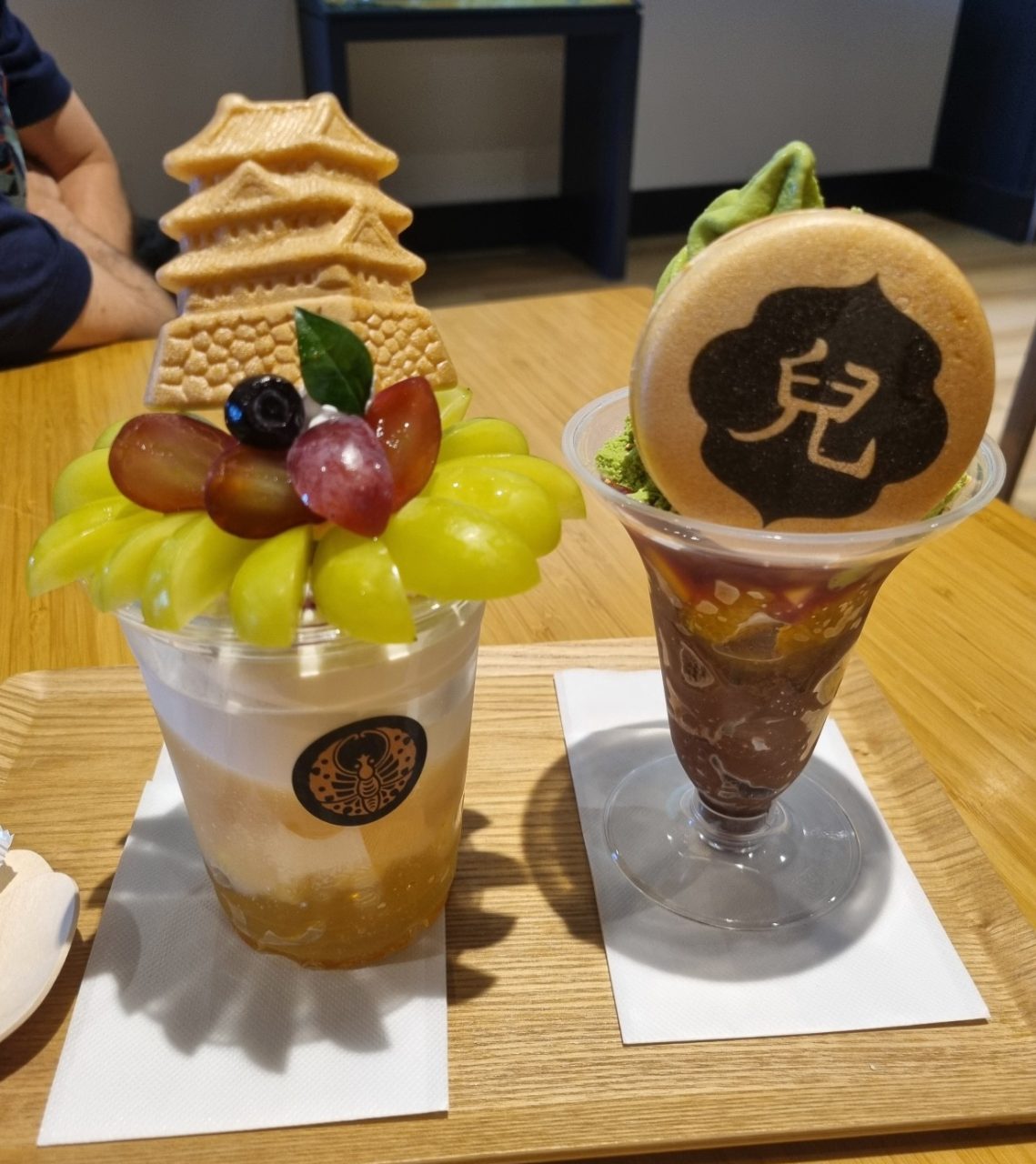 Glaces et parfaits au château de Okayama